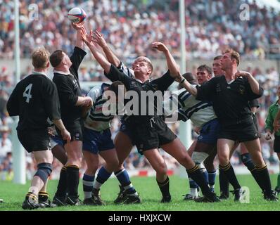 Aktion zwischen Bad & Wespen PILKINGTON CUP FINAL 22 Mai 1995 Stockfoto