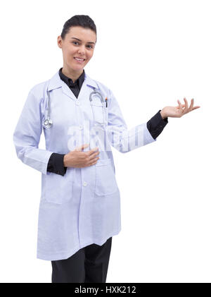 Schöne kaukasischen Ärztin isoliert auf weißem Hintergrund mit Beschneidungspfad Stockfoto
