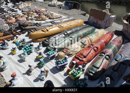 Segelboote am Nil; 2 CU-s der Taxifahrer; Die Tür; Stadt von Assuan Stockfoto