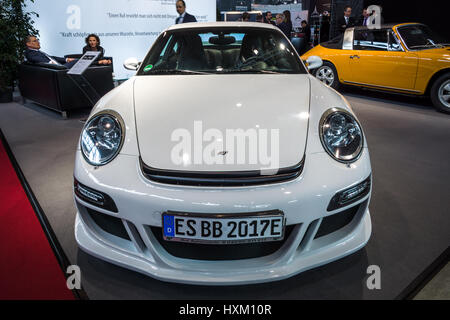 Ein Elektro-Sportwagen eRuf Modell A (basierend auf Porsche 911), 2011. Europas größte Oldtimer-Messe "RETRO CLASSICS" Stockfoto