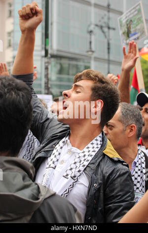 Berlin, 25. Juli 2014: Al Quds Tag Protest und Anti-Protest in Berlin. Stockfoto