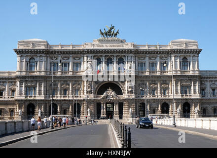 Palast von Justice(Palazzo di Giustizia), Sitz der obersten Gericht Cassation, Rom, Italien Stockfoto