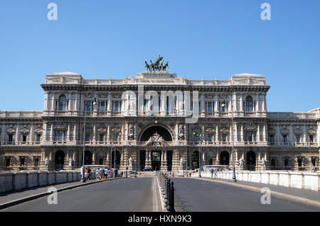 Palast von Justice(Palazzo di Giustizia), Sitz der obersten Gericht Cassation, Rom, Italien Stockfoto