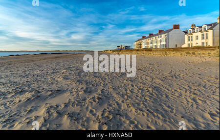 Sonnenuntergang am Strand von Rhosneigr, Anglesey Stockfoto