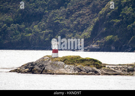 Leuchtturm im chilenischen Fjorde und Sarmiento Kanal Südamerika - Patagonien - die Inside Passage der chilenische Fjorde Stockfoto