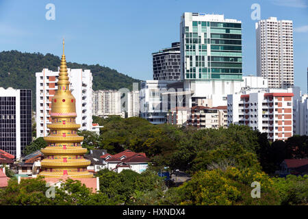 Wat Chaiya Mangkalaram oder Wat Chayamangkalaram ist ein thailändischer buddhistischer Tempel in George Town, Penang, Malaysia, am meisten bekannt für seine Reclining Buddha-stat Stockfoto