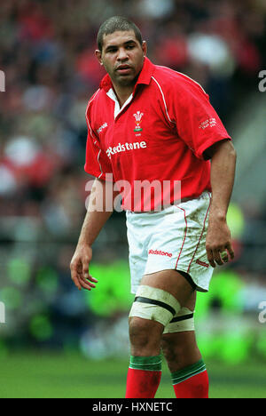 COLIN CHARVIS WALES & SWANSEA RU TWICKENHAM LONDON ENGLAND 23. März 2002 Stockfoto