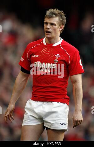 DWAYNE PEEL WALES & LLANELLI SCARLETS MILLENNIUM Stadion CARDIFF WALES 4. Februar 2007 Stockfoto