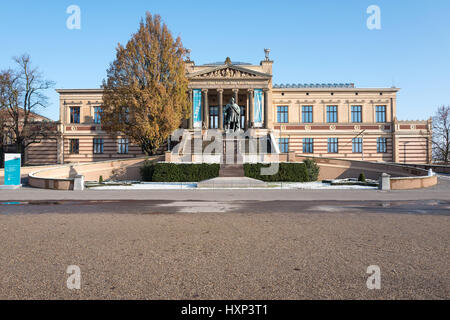 Staatliches Museum Schwerin (staatliche Museum Schwerin) von Frederick Francis II., Großherzog von Mecklenburg-Schwerin im Jahre 1882 gegründet. Stockfoto