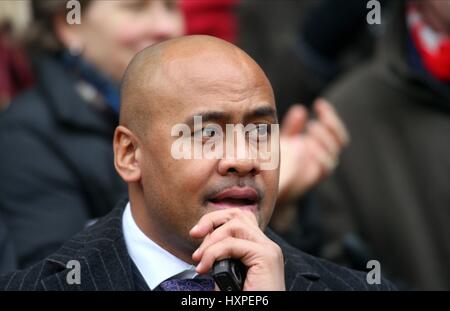 JONAH LOMU Neuseeland RU TWICKENHAM LONDON ENGLAND 29. November 2008 Stockfoto