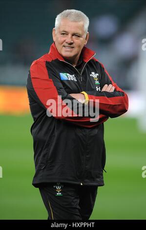 WARREN GATLAND WALES RUGBY UNION COACH WALES Rugby-UNION-Trainer TWICKENHAM LONDON ENGLAND 26. September 2015 Stockfoto