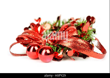 Weihnachtskranz isoliert auf weißem Hintergrund Stockfoto