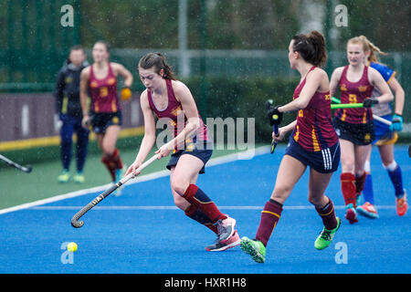 Bilder aus der Varsity-2017-Frauen-Match zwischen Met Universität Cardiff V Bath University in Cyncoed Campus, 29. März 2017 Stockfoto