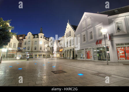 Shopping street sächsischen Tor im Bergdorf, Hamburg, Europa, Einkaufsstraße Sachsentor in Bergedorf, Europa Stockfoto