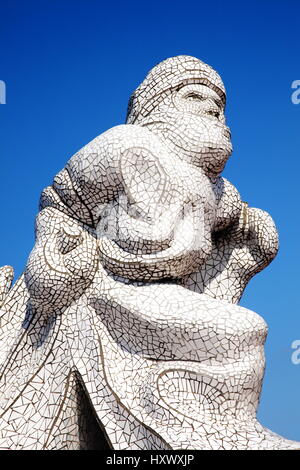 Cardiff, Wales, UK, 14. September 2016: The Antarctic 100 Memorial in The Waterfront Park erinnert an den Südpol Exploration von Captain Scott Stockfoto