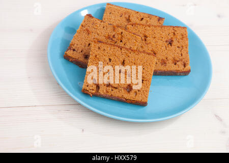 Traditionelle holländische Kuchen Ontbijtkoek auf hölzernen Hintergrund Stockfoto