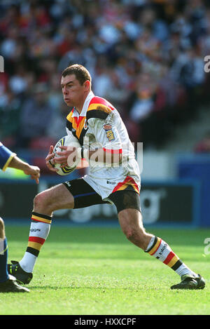 MICHAEL Widerrist BRADFORD BULLS RLFC MCALPINE STADIUM HUDDERSFIELD ENGLAND 1. April 2001 Stockfoto