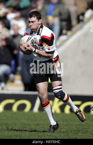 MICHAEL Widerrist BRADFORD BULLS RLFC HALLIWELL JONES STADIUM WARRINGTON 10. April 2005 Stockfoto