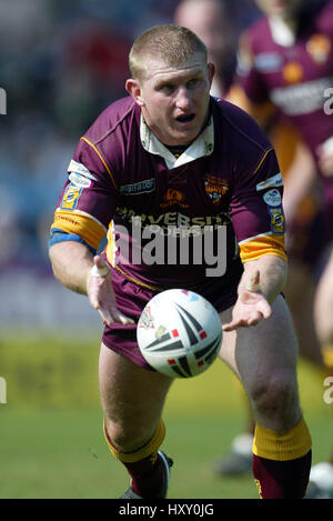 BRAD DREW HUDDERSFIELD RL GALPHARM STADIUM HUDDERSFIELD 24. April 2005 Stockfoto