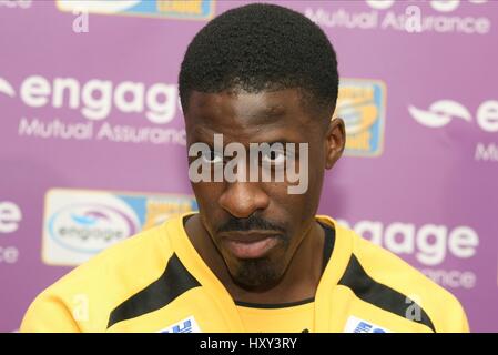 DWAIN CHAMBERS CASTLEFORD TIGERS RLFC Dschungel Stadion CASTLEFORD ENGLAND 31. März 2008 Stockfoto