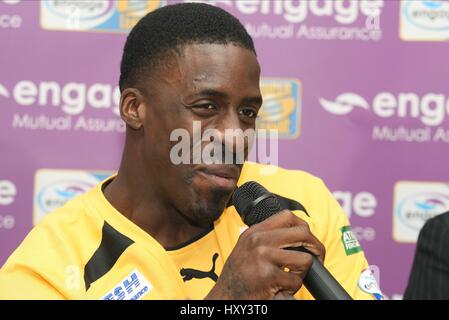 DWAIN CHAMBERS CASTLEFORD TIGERS RLFC Dschungel Stadion CASTLEFORD ENGLAND 31. März 2008 Stockfoto