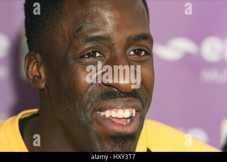 DWAIN CHAMBERS CASTLEFORD TIGERS RLFC Dschungel Stadion CASTLEFORD ENGLAND 31. März 2008 Stockfoto