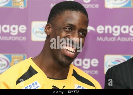 DWAIN CHAMBERS CASTLEFORD TIGERS RLFC Dschungel Stadion CASTLEFORD ENGLAND 31. März 2008 Stockfoto