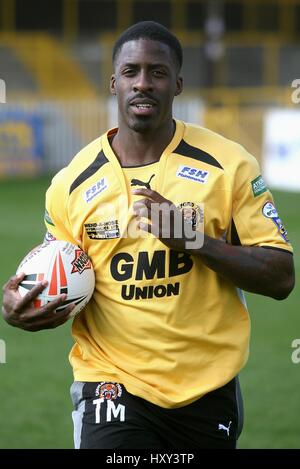 DWAIN CHAMBERS CASTLEFORD TIGERS RLFC Dschungel Stadion CASTLEFORD ENGLAND 31. März 2008 Stockfoto