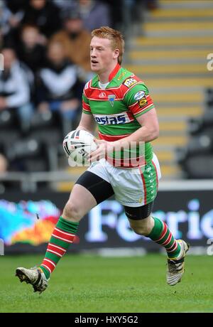 CHRIS RILEY WARRINGTON WOLVES RLFC KC STADIUM HULL ENGLAND 5. April 2010 Stockfoto