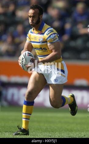 JAMIE JONES-BUCHANAN LEEDS RHINOS RL KC STADIUM HULL ENGLAND 17. April 2010 Stockfoto