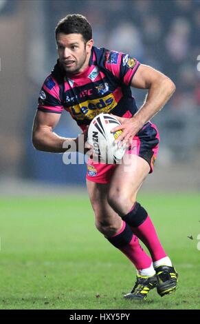 DANNY BUDERUS LEEDS RHINOS RLFC LEEDS RHINOS RLFC KC STADIUM HULL ENGLAND 18. Februar 2011 Stockfoto