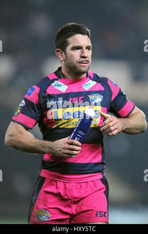 DANNY BUDERUS LEEDS RHINOS RLFC LEEDS RHINOS RLFC KC STADIUM HULL ENGLAND 18. Februar 2011 Stockfoto