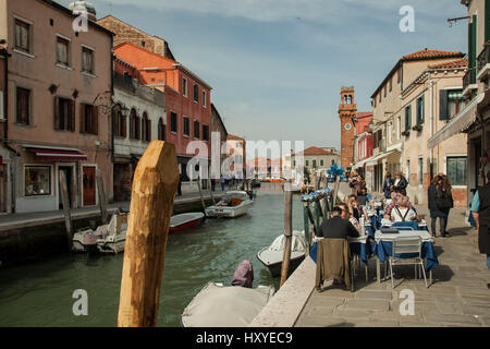 Frühling am Nachmittag auf der Insel Murano, Venedig, Italien. Stockfoto