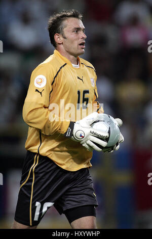JAROMIR BLAZEK Tschechien & SPARTA Prag JOSE ALVALADE-Stadion von Lissabon PORTUGAL 23. Juni 2004 Stockfoto