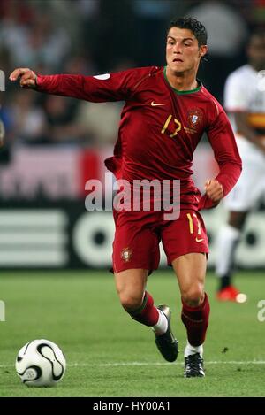 CRISTIANO RONALDO ANGOLA gegen PORTUGAL Köln Deutschland 11. Juni 2006 Stockfoto