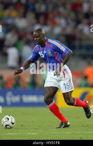 LILIAN THURAM Frankreich & JUVENTUS WORLD CUP RHEIN ENERGIE Stadion Köln 23. Juni 2006 Stockfoto