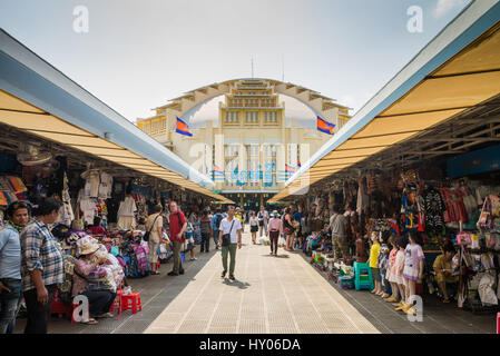 Zentralmarkt (Psar Thmey) in Phnom Penh, Kambodscha, Asien. Stockfoto