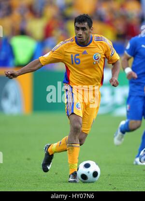 BANEL NICOLITA Rumäniens & STEAUA Bukarest LETZIGRUND STADUIM Zürich 13. Juni 2008 Stockfoto