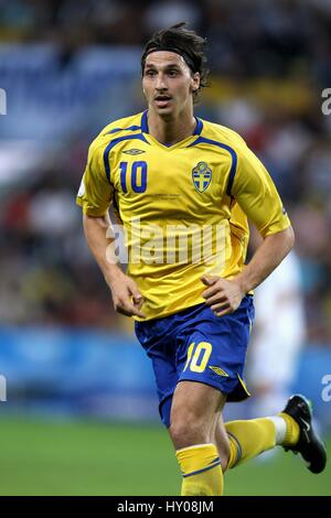 ZLATAN IBRAHIMOVIC Schweden & INTER MILAN FC EM-STADION SALZBURG Österreich 10. Juni 2008 Stockfoto