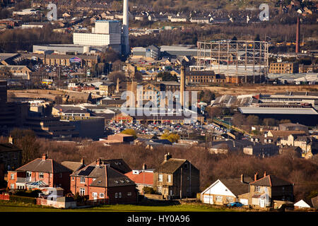 Blick vom Castle Hill of Huddersfield Stadtzentrum Marktstadt metropolitan Borough Kirklees, West Yorkshire, England. VEREINIGTES KÖNIGREICH. Stockfoto