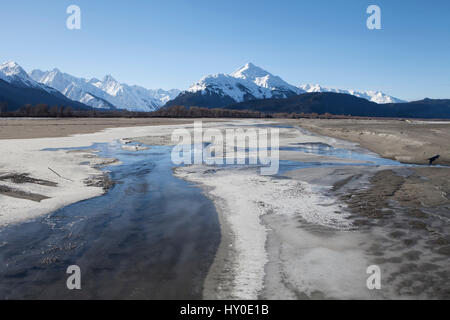 Chilkat River im Frühling schmilzt. Stockfoto