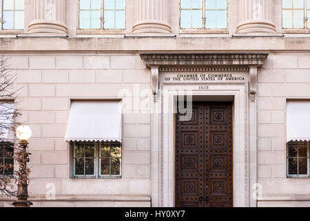 Washington DC, USA - 4. März 2017: United States Chamber Of Commerce Gebäude mit Zeichen und Eingang Stockfoto