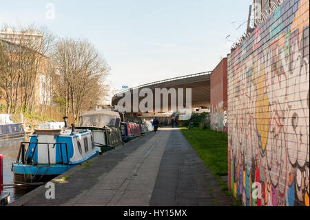 unter den Westway in london Stockfoto