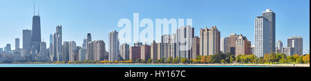 Qualitativ hochwertige Panorama-Bild von Chicago Waterfront Skyline, Illinois, USA. Stockfoto