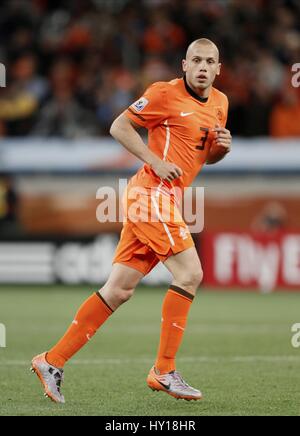 JOHN HEITINGA HOLLAND EVERTON FC HOLLAND & EVERTON FC GREEN POINT Stadion Kapstadt Südafrika 6. Juli 2010 Stockfoto