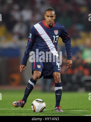 RICARDO CLARK USA & EINTRACHT FRANKFURT USA & EINTRACHT FRANKFURT ROYAL BAFOKENG Stadion RUSTENBURG Südafrika 12. Juni 2010 Stockfoto