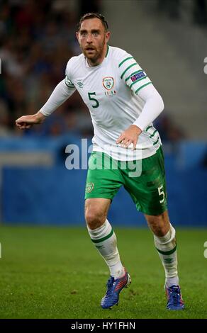 RICHARD KEOGH REP von Irland STADE PIERRE MAUROY LILLE Frankreich 22. Juni 2016 Stockfoto