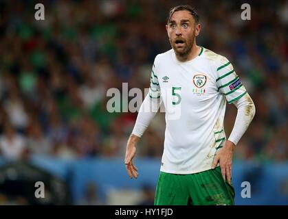 RICHARD KEOGH REP von Irland STADE PIERRE MAUROY LILLE Frankreich 22. Juni 2016 Stockfoto