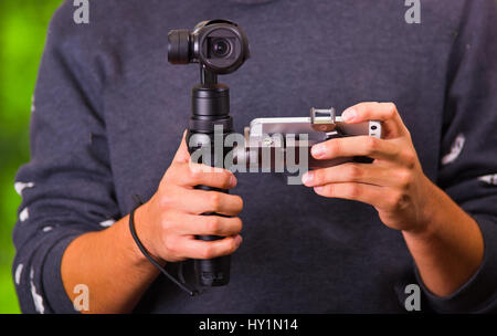 Hand-held Kamera Stabilisator für Handy Stockfoto