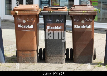 Recycling-Behälter, Bremen, Deutschland Stockfoto